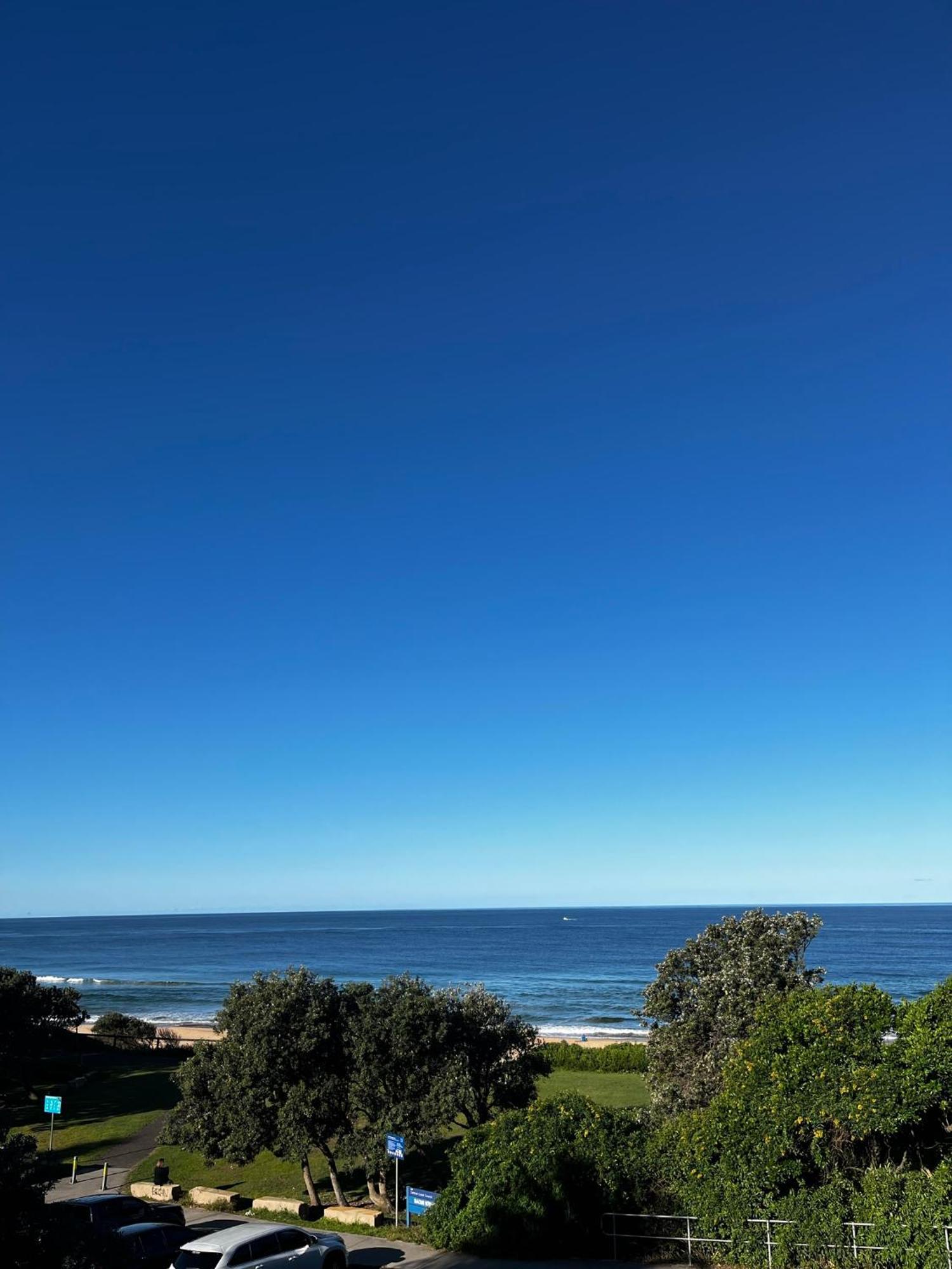 Hotel Shelly Beach Holiday Park Entrance Exterior foto